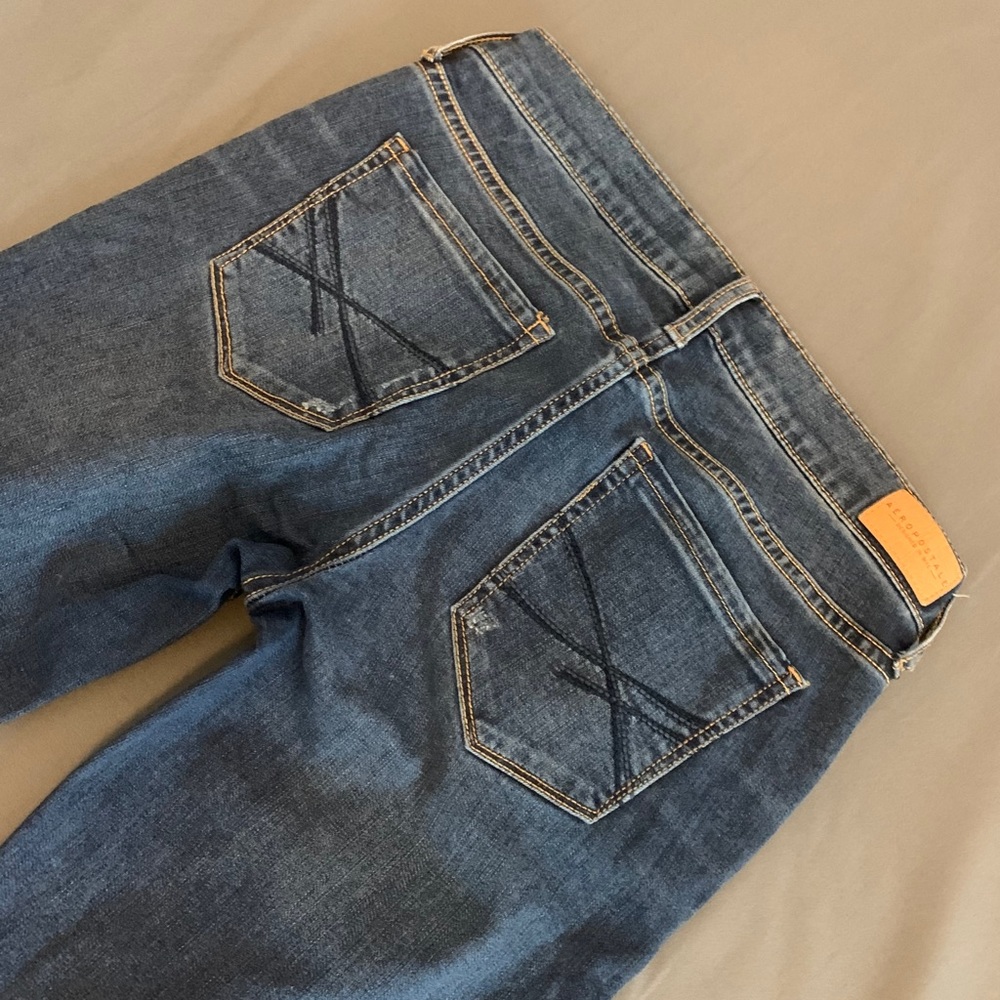 Aeropostale’s skinny jeans
